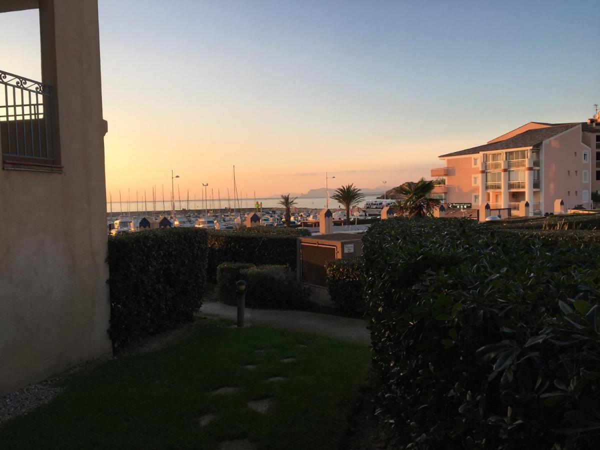 Vue Sur La Mer, Plage A 50M Six-Fours-les-Plages Exterior photo